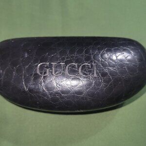 Gucci aviator style sunglasses